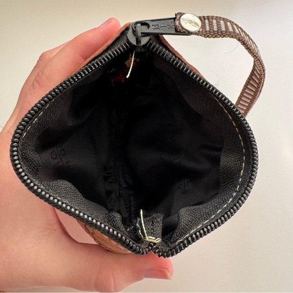 Hand Carved Leather Coin Purse - Peruvian Handmade - Cusco Peru - Picture 4 of 4